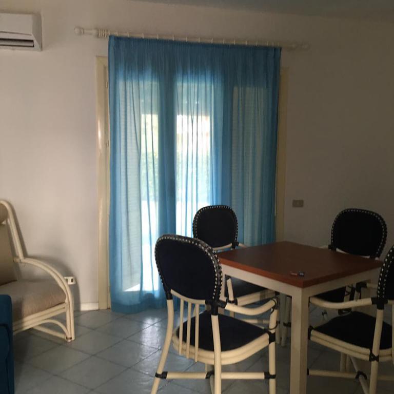Aparthotel Baia Dei Delfini Furnari Exterior foto